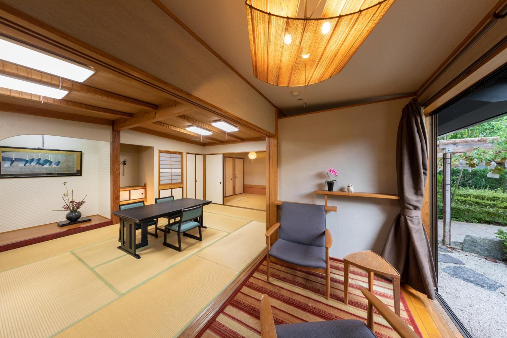 Mori No Nanakusa Munakata Exterior photo
