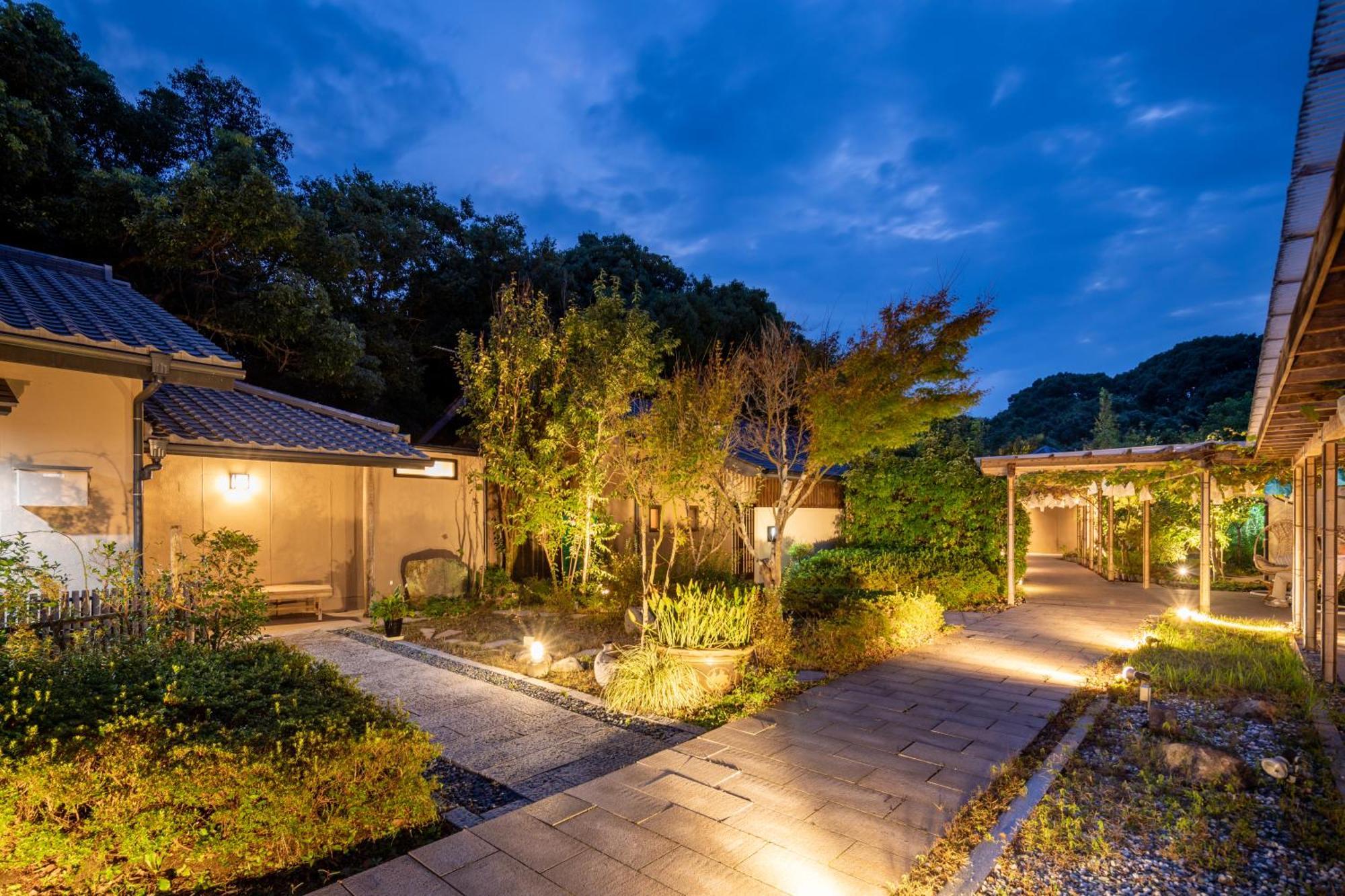 Mori No Nanakusa Munakata Exterior photo